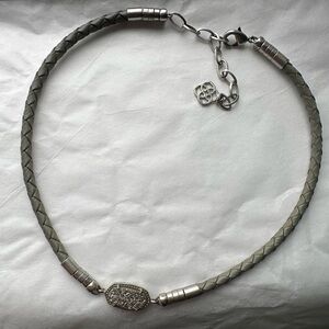 ✨Kendra Scott✨ leather corded necklace
